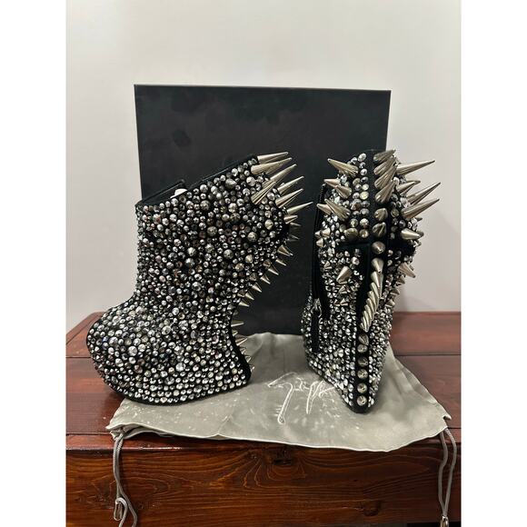 Giuseppe Zanotti Spike & Crystal Curved Wedge Boots – Size 38Orig. $2,950